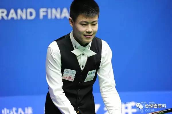 励自己在接 励自己在接