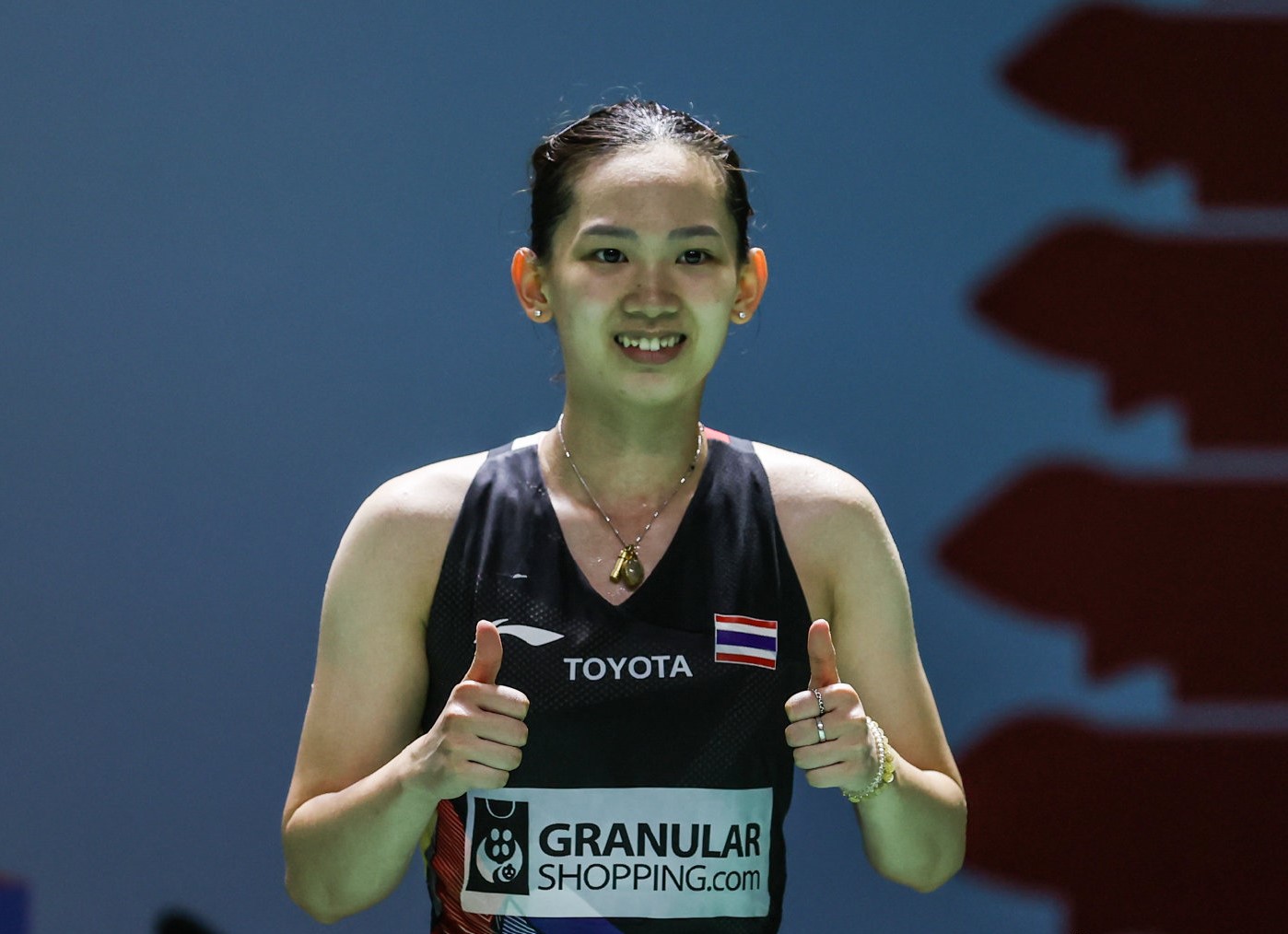 也为欧冠赛 也为欧冠赛